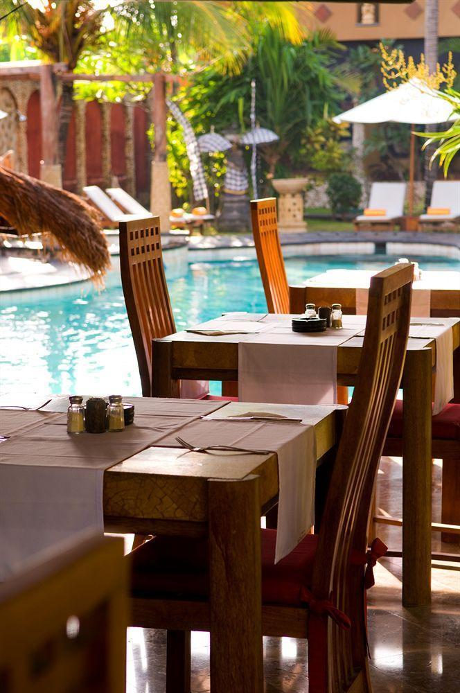 Hotel Puri Madawi Seminyak  Exterior photo