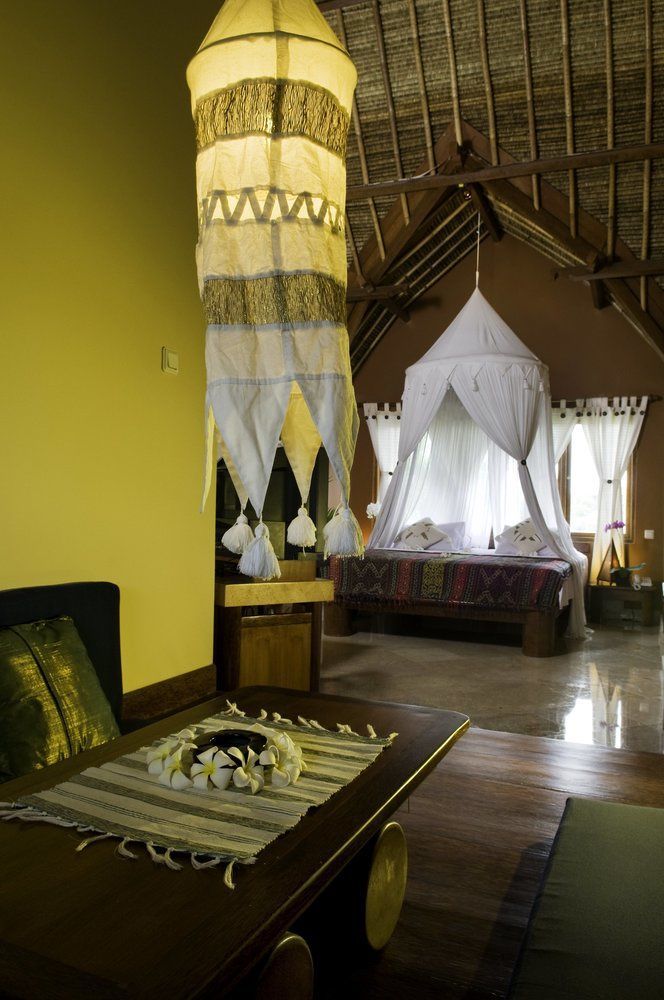 Hotel Puri Madawi Seminyak  Exterior photo